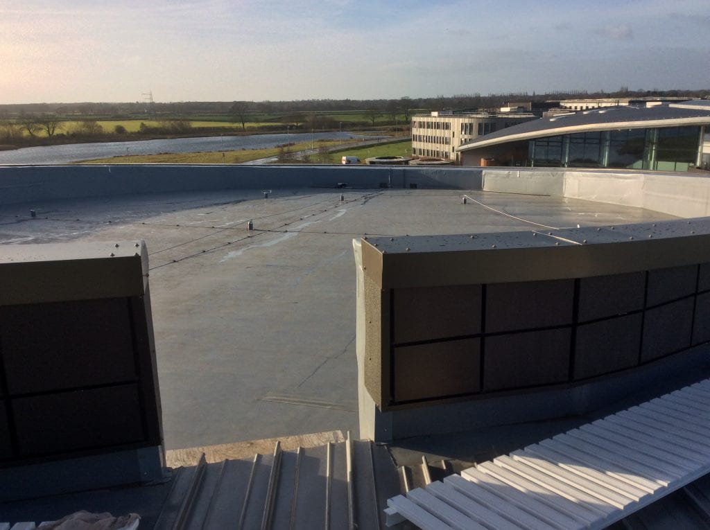 Photo of the completed University of York – Piazza Building, York – IKO Armourplan P roofing system