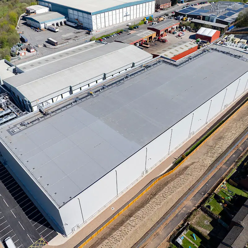 Photo of a warehousing and distribution industrial roofing system